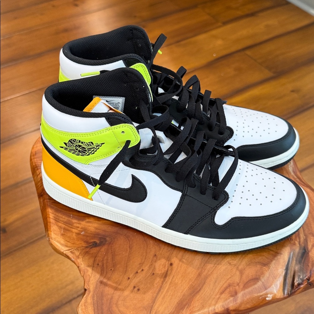 Jordan Athletic Shoes Black White Yellow